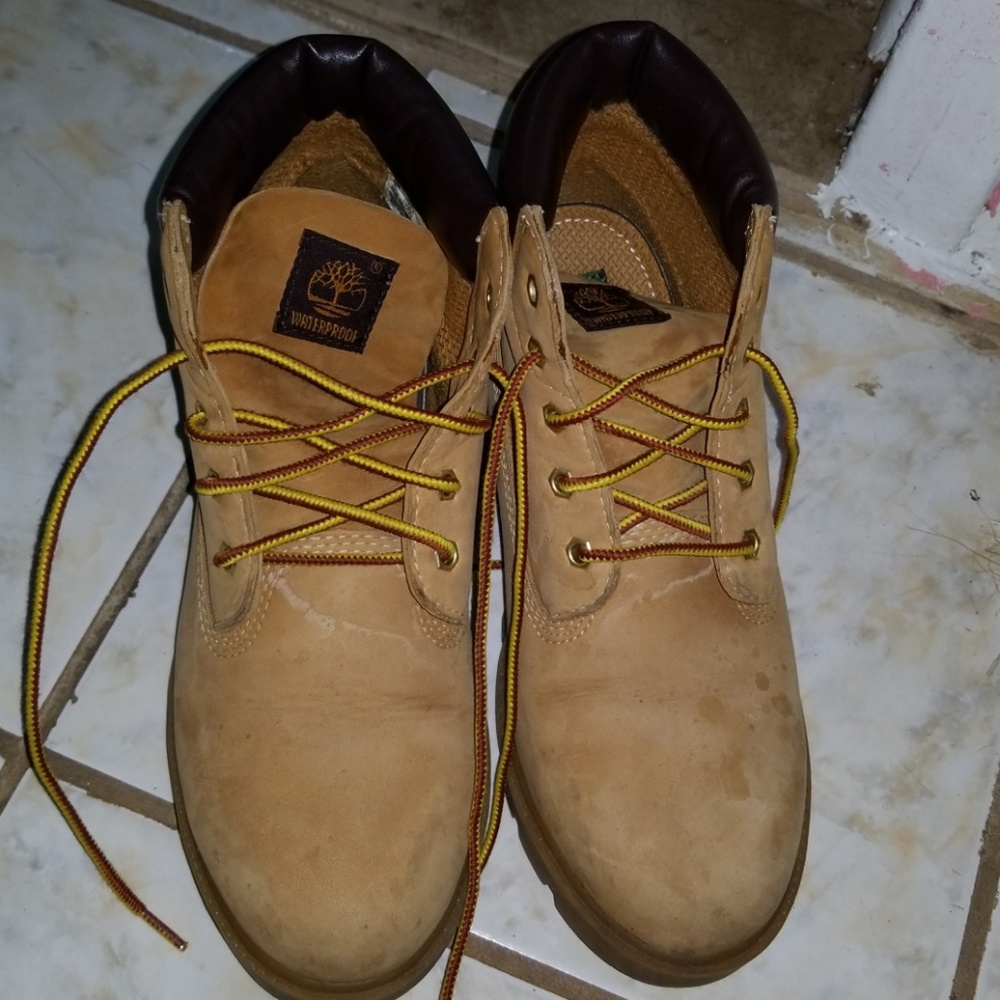 Genuine Timberlands!  Sz. 6 mens, size 8 women's